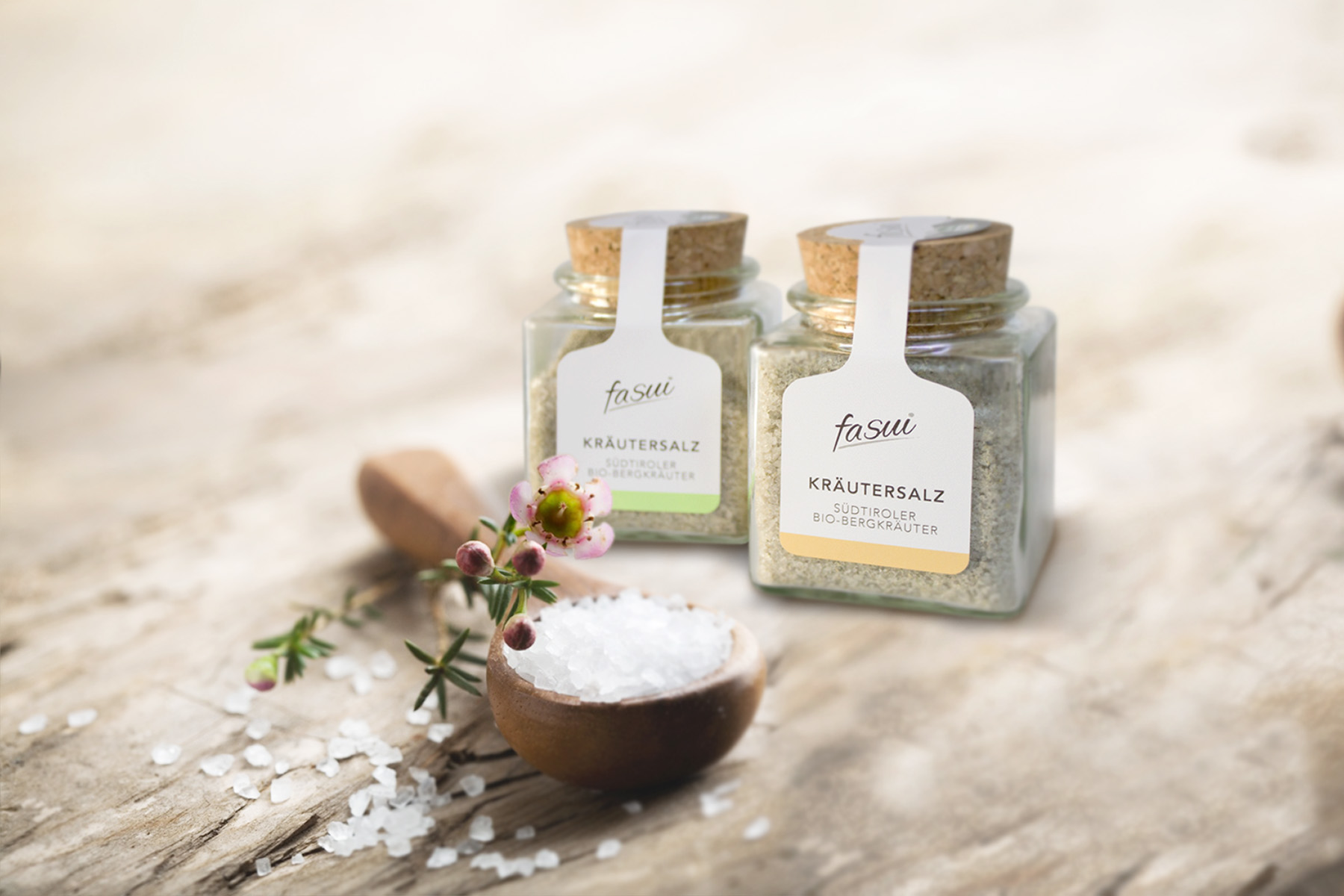 Salt – Sea salt from Sicily and organic mountain herbs from South Tyrol